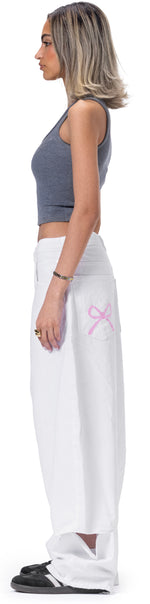 WHITE DENIM