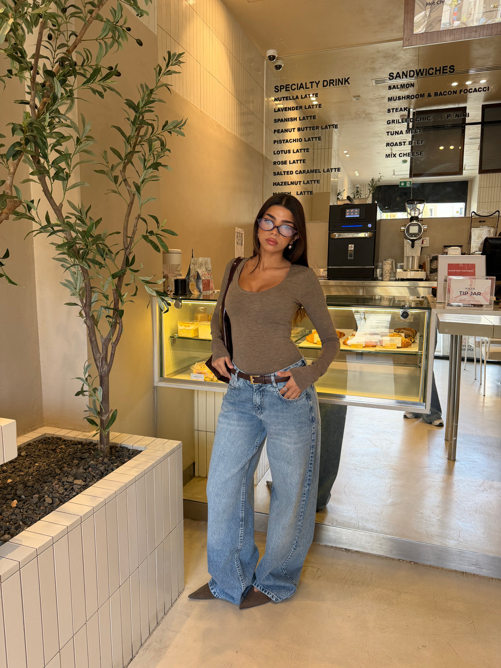 BLUE LOW WAIST BAGGY DENIM
